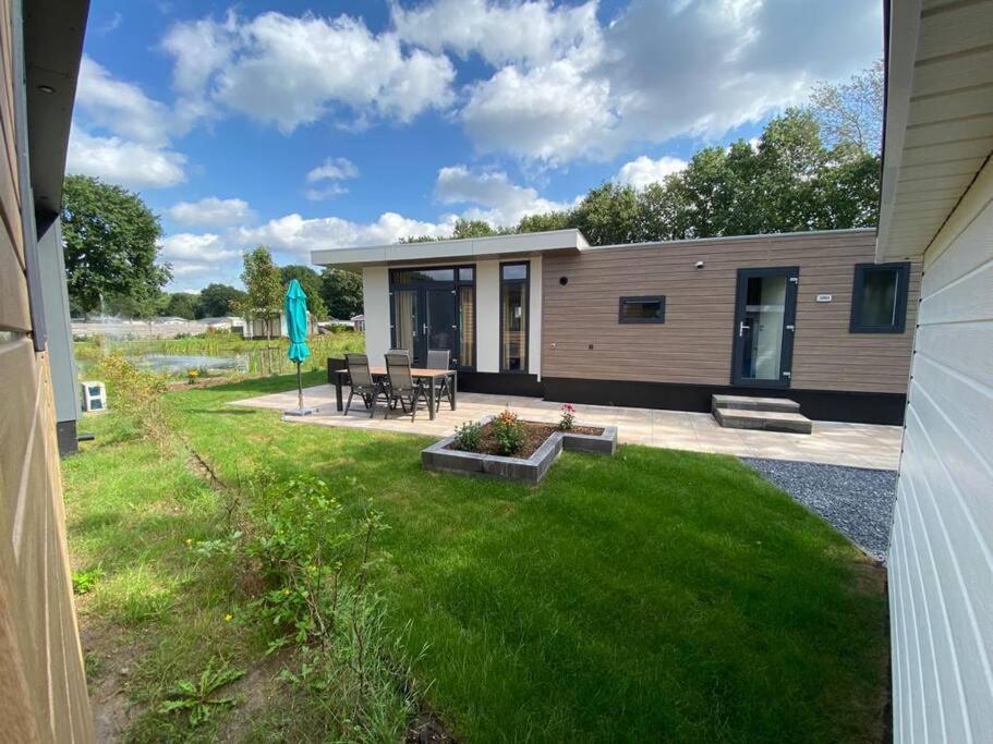 Kindvriendelijk Luxe Chalet In De Bossen Met Prive Sauna Harderwijk Exterior photo